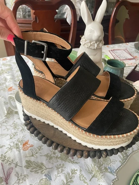 Crown Vintage Daylen Black Espadrille Platform Sandals Size 7M - Picture 1 of 9